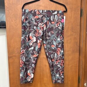 Marika Multicolor Leaf Print Leggings